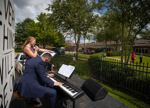 Roswell Arts Fund Pop in Performance 9-11-2020
Featuring vocalist Caitlin Bayles, conductor Rolando Salazar and artwork by Jason Kofke
Inaugural sponsors include: Cobb EMC Community Foundation, Siegel Insurance, Auto Owners Insurance, Gillman Insurance Problem Solvers, Jackie Vienneau and Dan and Amy White
Images by Cultural Gorilla, Amy Mack White
More information on upcoming performances and sponsorship opportunities please visit, http://54.157.118.26/initiatives/pop-in-performances/ or email info@roswellartsfund.org